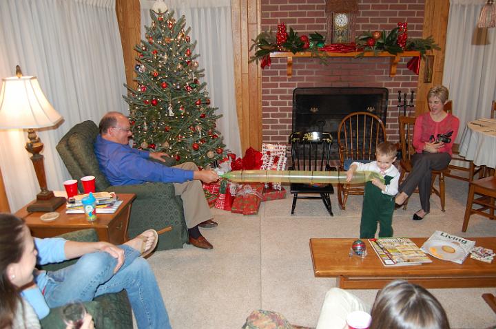 Downsized Image [Napper Christmas-09.JPG - 2475kB]